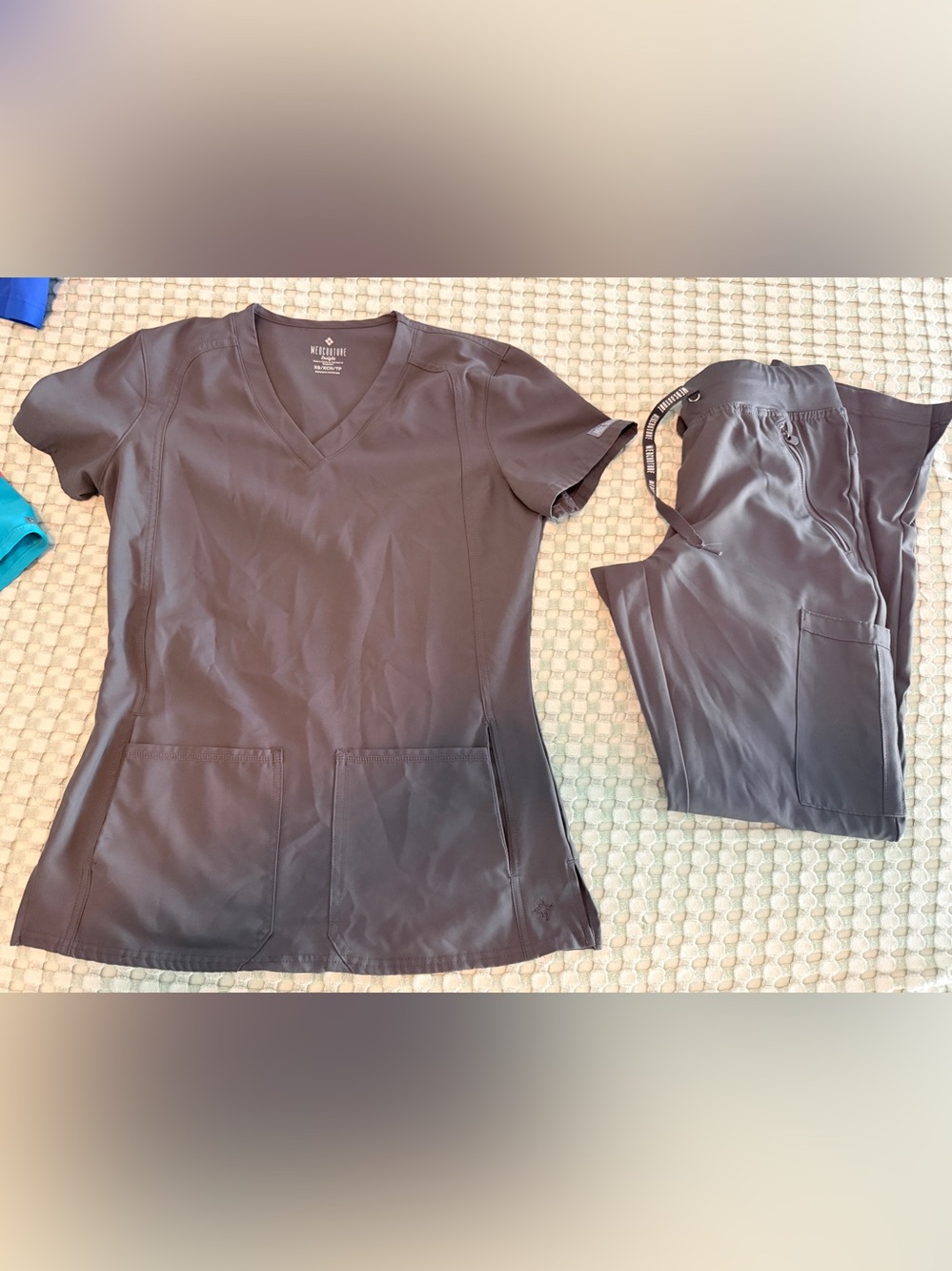 Slate Grey V-Neck Scrub Top & Drawstring Pants Set
